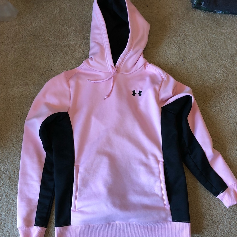 Under armour sweatshirt